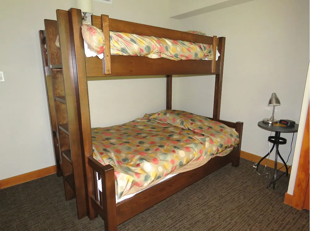 Legends Aparthotel Whistler